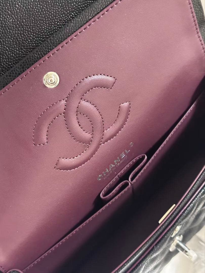 ノベルティ　CHANEL チェーン　ブラックバッグ　キャビアスキン