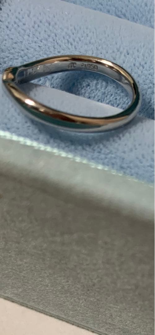 4°C プラチナダイヤマリッジリング　結婚指輪　どら商品