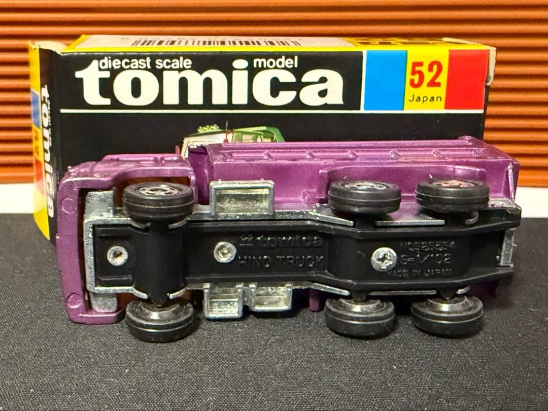 トミカ 黒箱 日本製 日野 ダンプカー