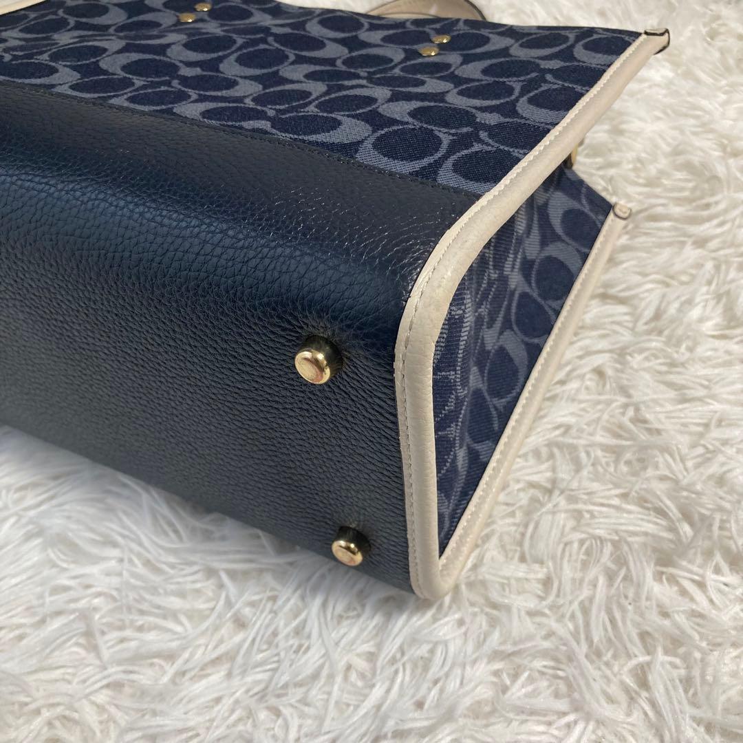 美品　現行　コーチ　ショルダーバッグ　2way デンプシー デニム　デカロゴ