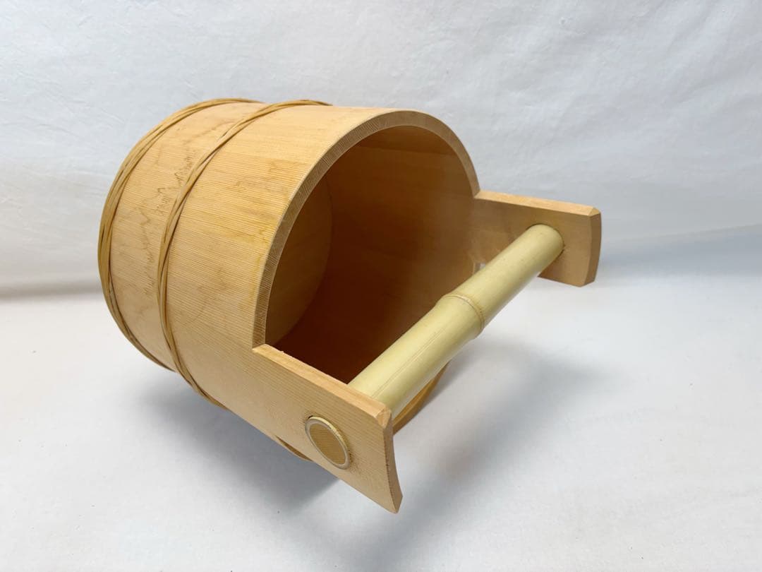 美品 茶道具 水張桶 手桶水指 木地 割蓋付き 水屋