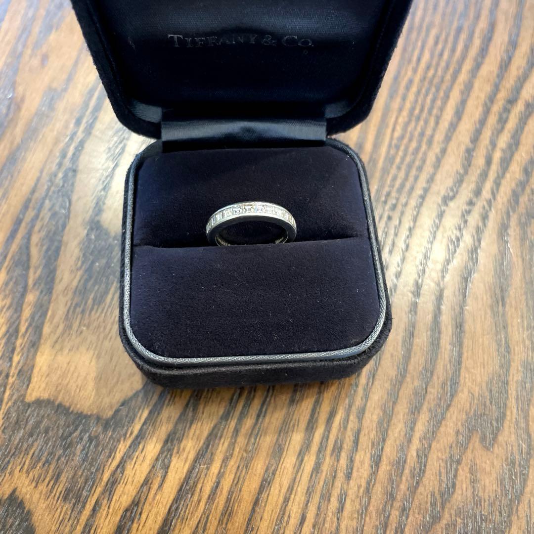 ティファニー Pt950 プリンセスカット ハーフエタニティダイアモンドリング