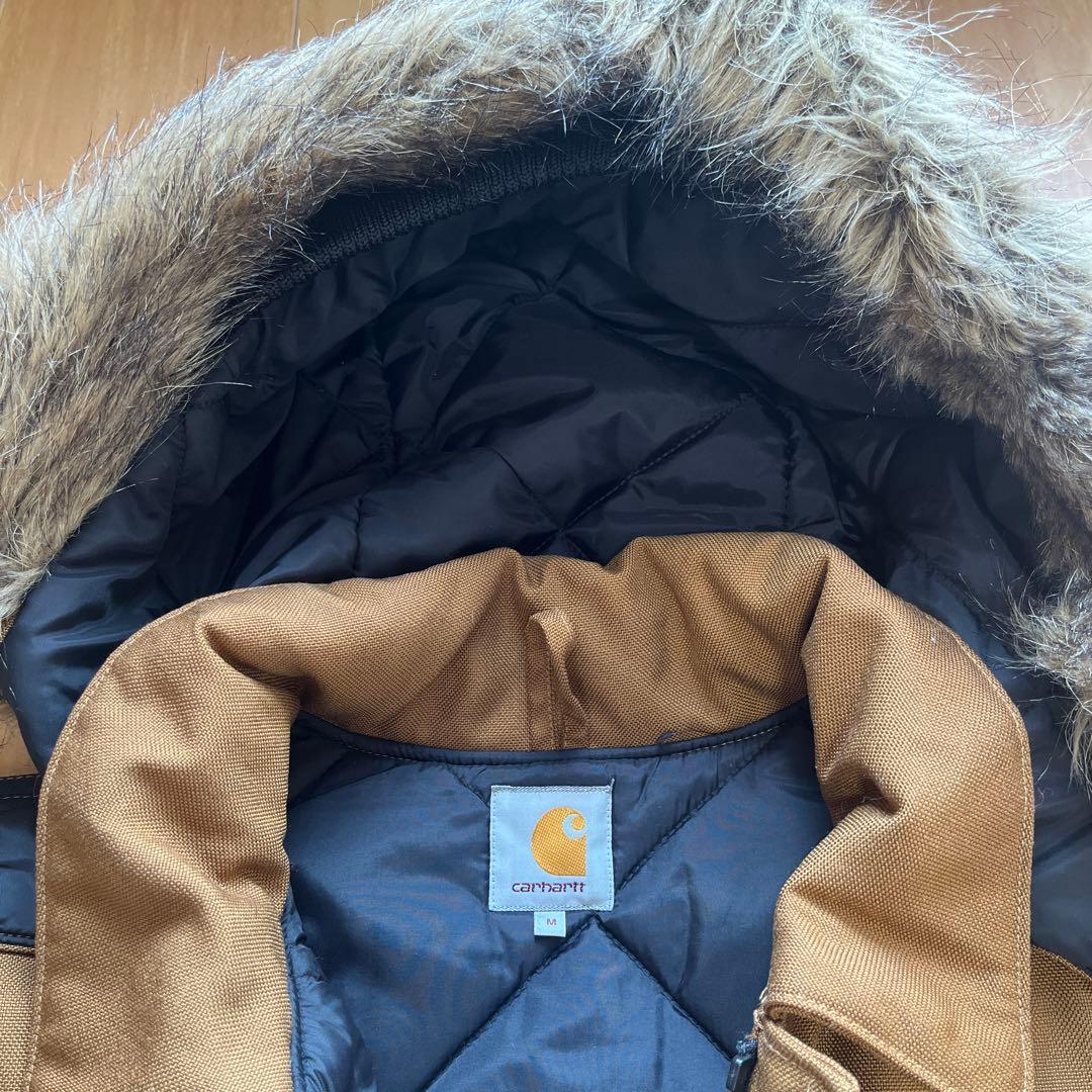 Carhartt フード付きブラウンジャケット
