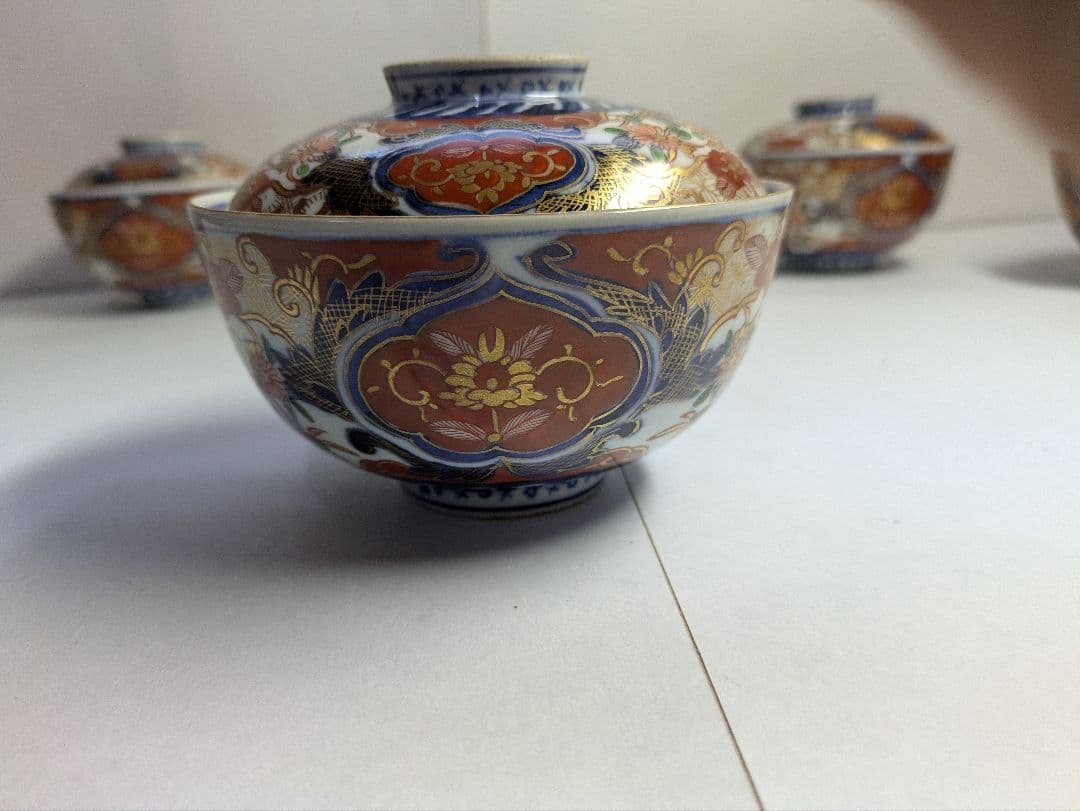 古伊万里、金蘭手、復刻版、『色絵三方唐草菊文蓋付碗』5客、銘「富貴