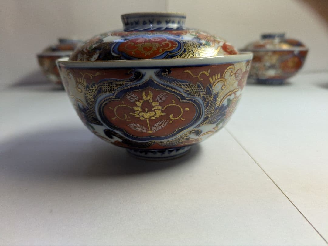古伊万里、金蘭手、復刻版、『色絵三方唐草菊文蓋付碗』5客、銘「富貴