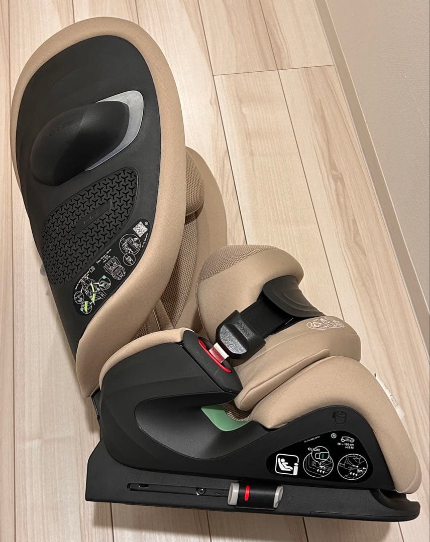 cybex ベージュ パラス　チャイルドシート
