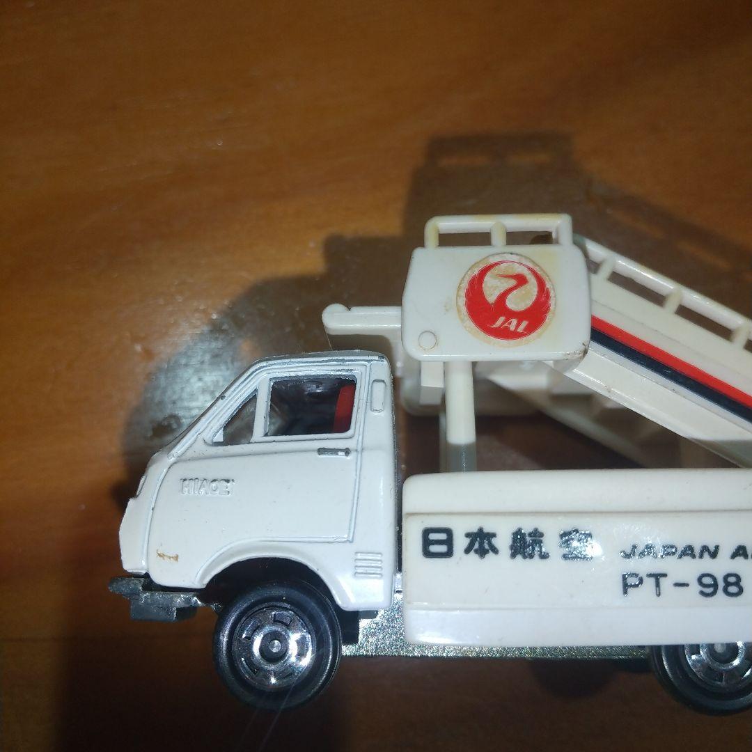 トミカ黒箱98 JAL日本航空タラップカー - メルカリ