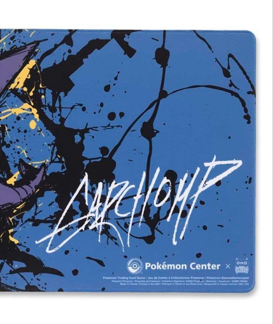 海外ポケセン限定】ガブリアス OMOCAT コラボ プレイマット かっこいい