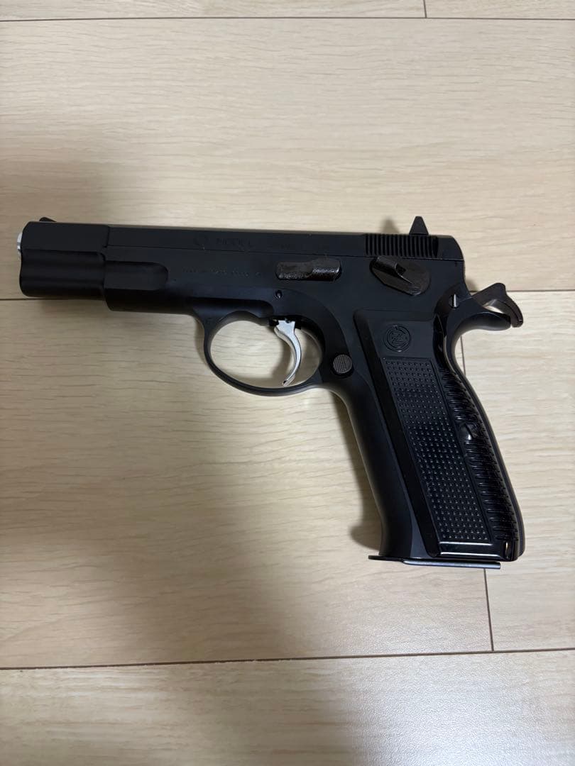 KSC MODEL cz75 ガスガン　ガス漏れなし