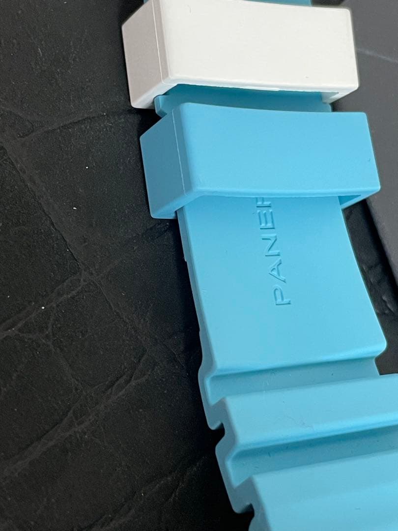 パネライ 純正ラバーベルト24mm ブティック限定