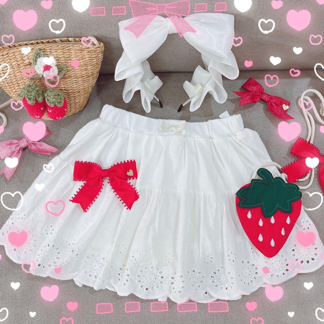 シャーリーテンプル❤️ファミリア❤️ワンピ❤️スカート❤️いちご❤️エニィファム❤️ギンガム