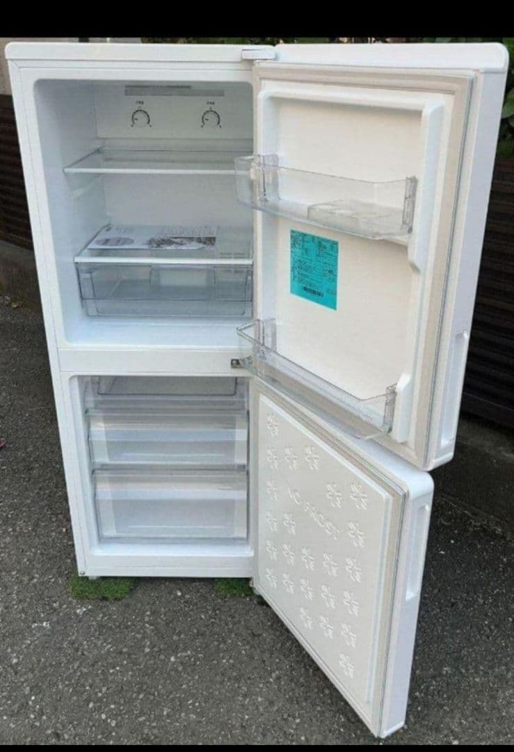 ハイアール冷凍冷蔵庫　148L LED照明 自動霜取り機能付き　2023年製