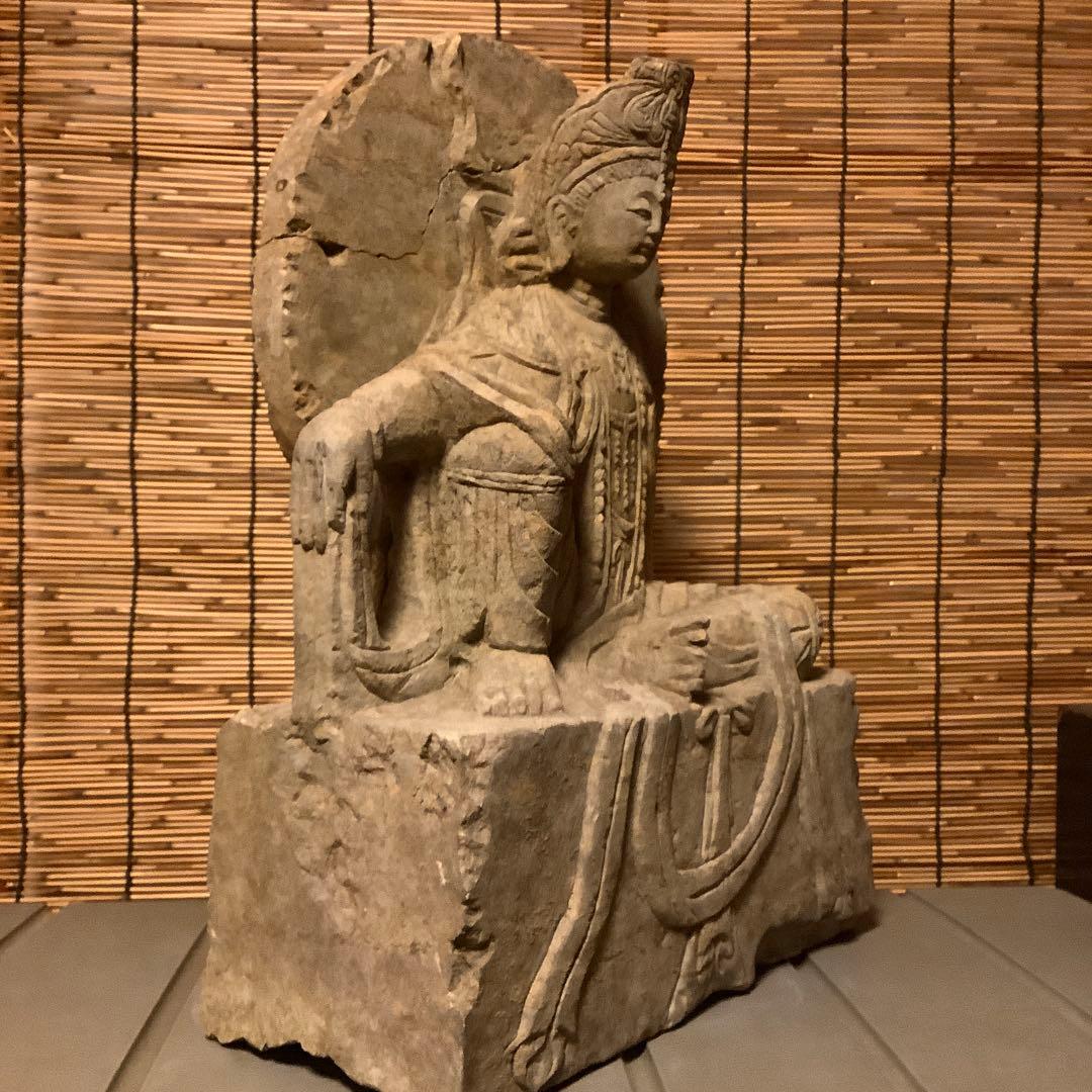 朝鮮・三国時代「静寂と慈悲の水月観音菩薩半跏像」高句麗・新羅・百済・