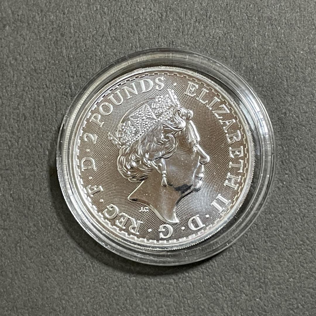 1オンス ブリタニア銀貨 2020 - メルカリ