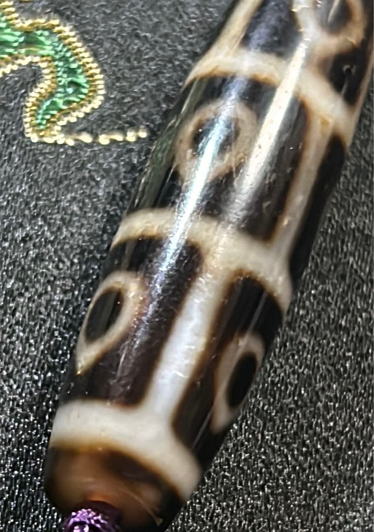 仏心九眼天珠 ハンドメイド品／送料込 匿名発送／チベット 天珠 お守り