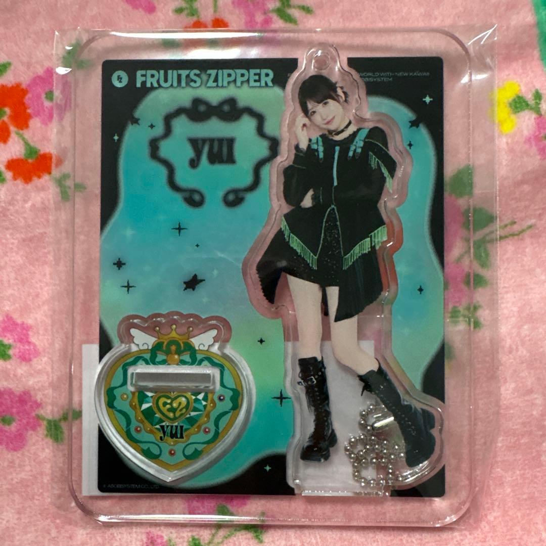 FRUITS ZIPPER 櫻井優衣 アクスタ ブラック衣装 - メルカリ