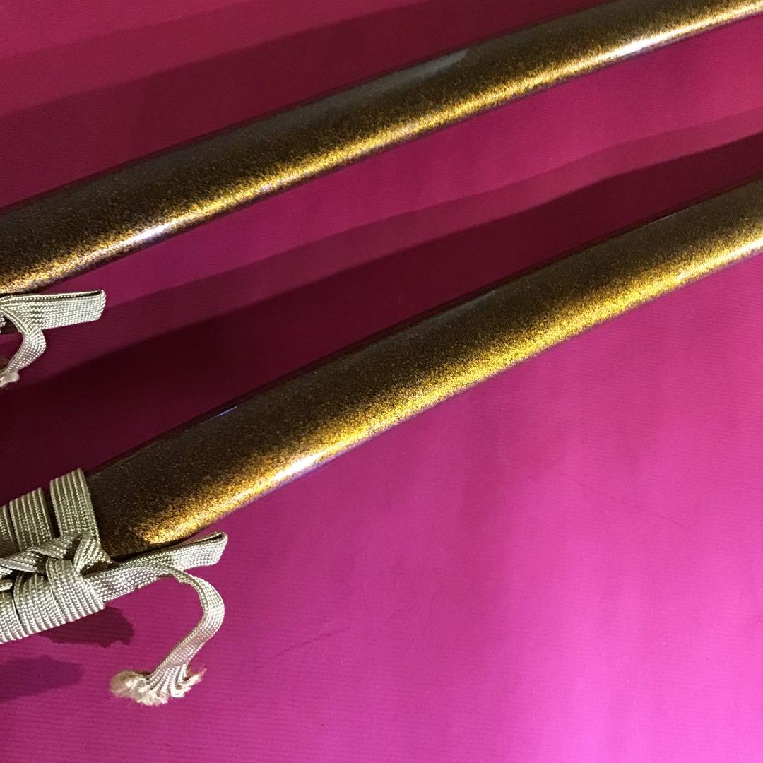 高級　居合刀大小　雲龍紋鍔　金微塵塗鞘　刀は合金です。