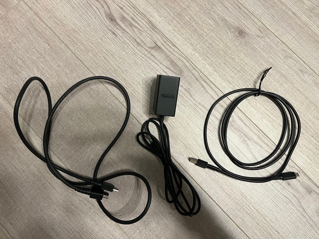 値下✴︎Nintendo Switch 本体 ネオンブルー/ネオンレッド