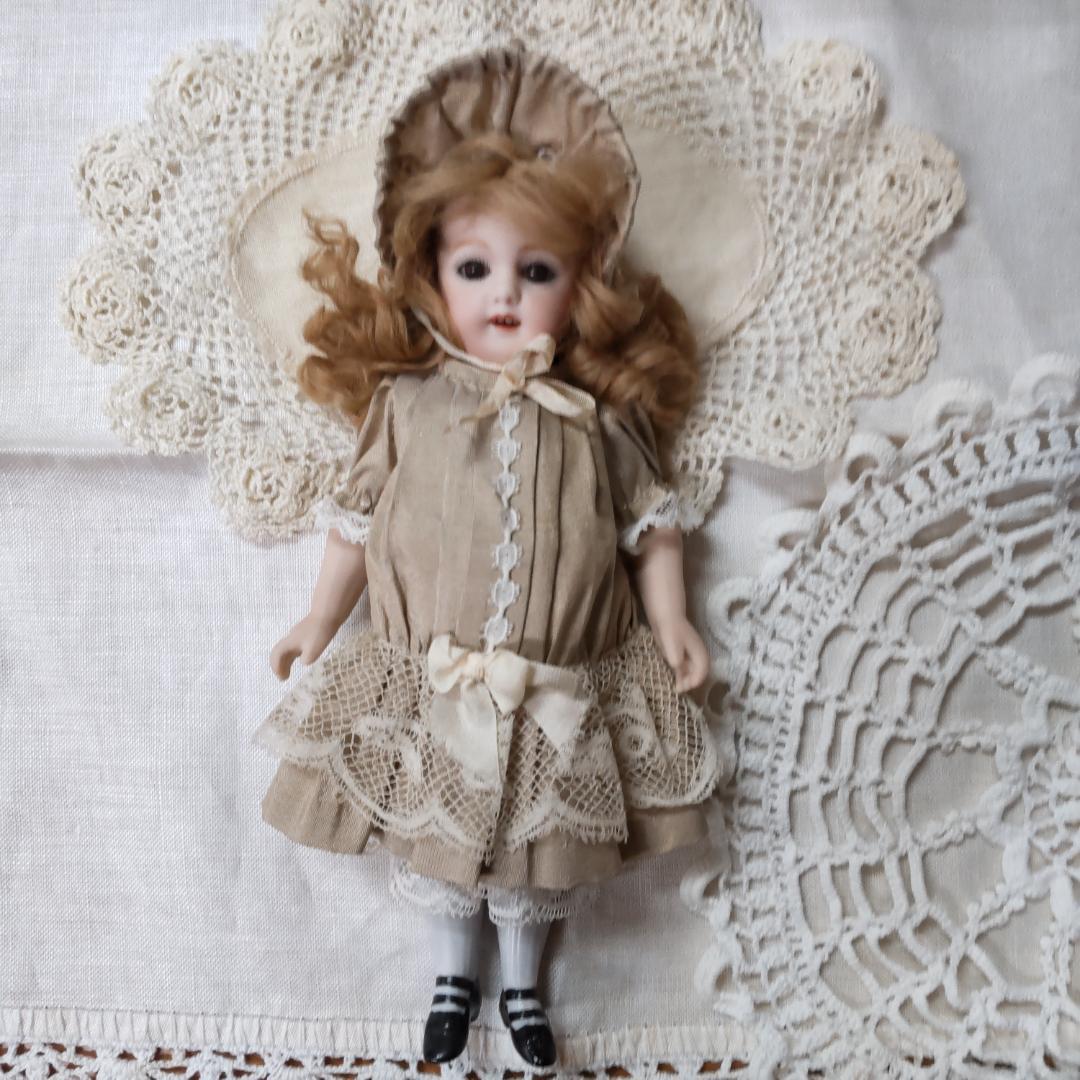 ベベフルール アンティークドール リプロ 作家 大きい人形