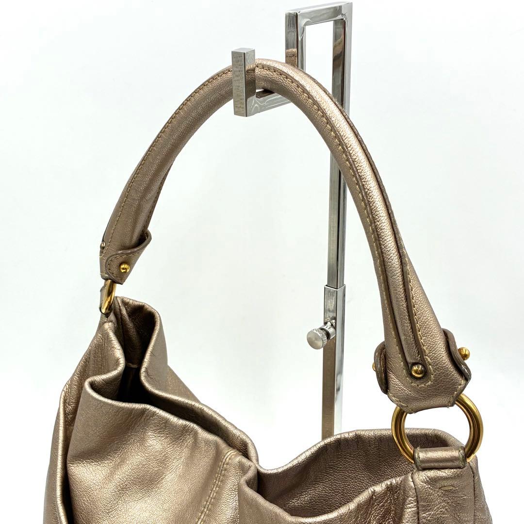 極美品 フェラガモ 2way ヴァラ ショルダーバッグ レザー ゴールド系