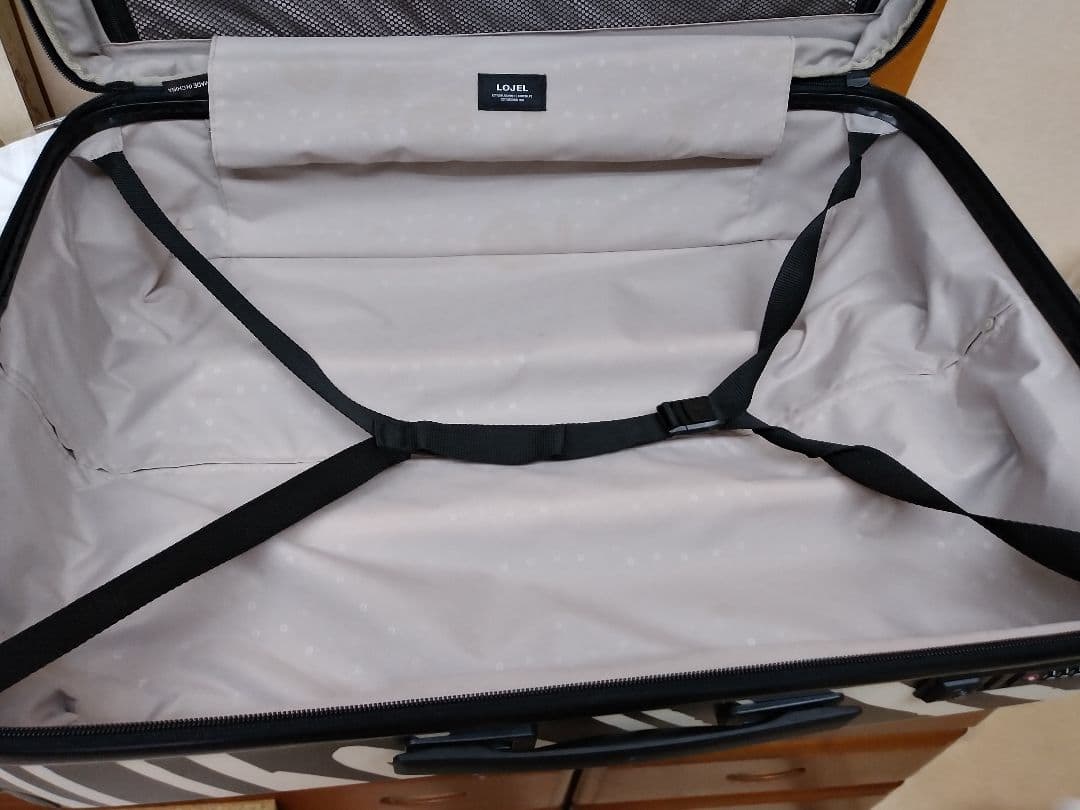 ブランド保存袋有！】lojel ロジェールスーツケース ゼブラ柄 レア