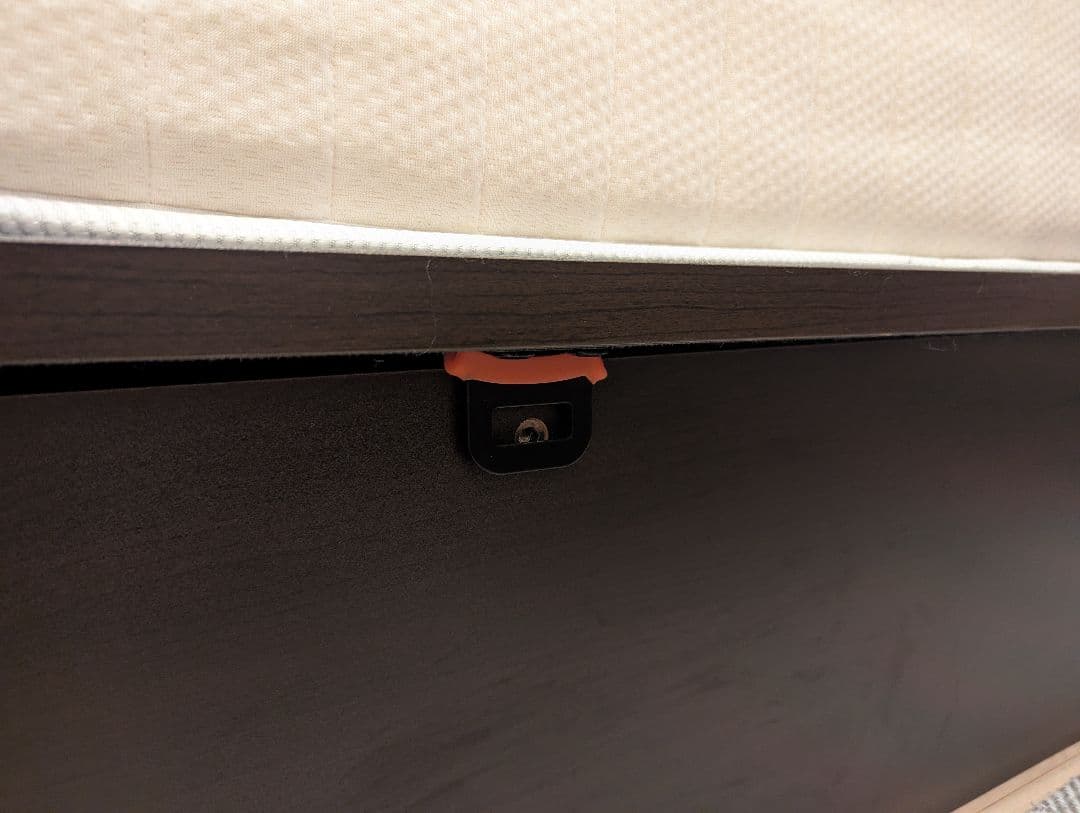 ニトリ 【シングルサイズ】跳ね上げ式ベッドフレーム＆マットレス