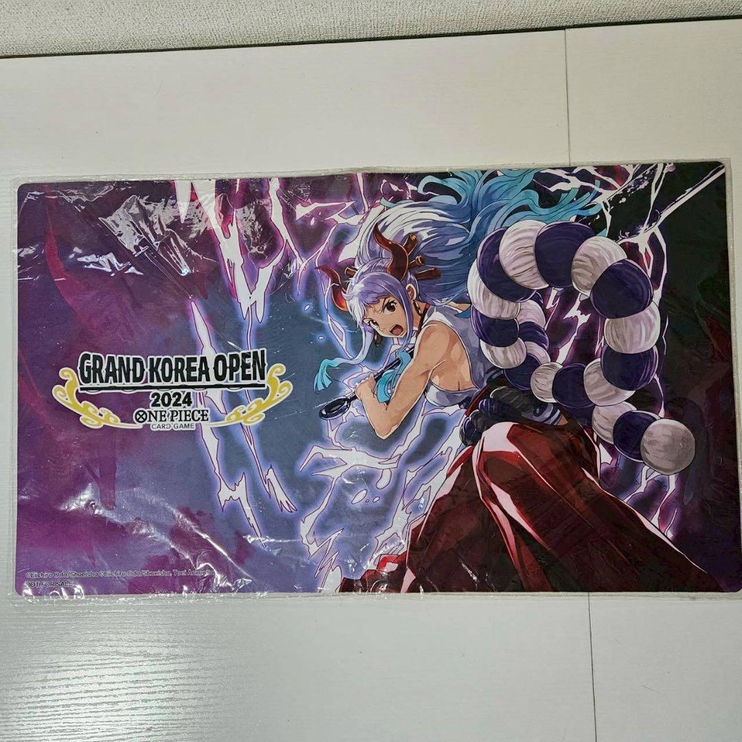 新品未使用】ワンピースカード ヤマト 希少 韓国限定 プレイマット