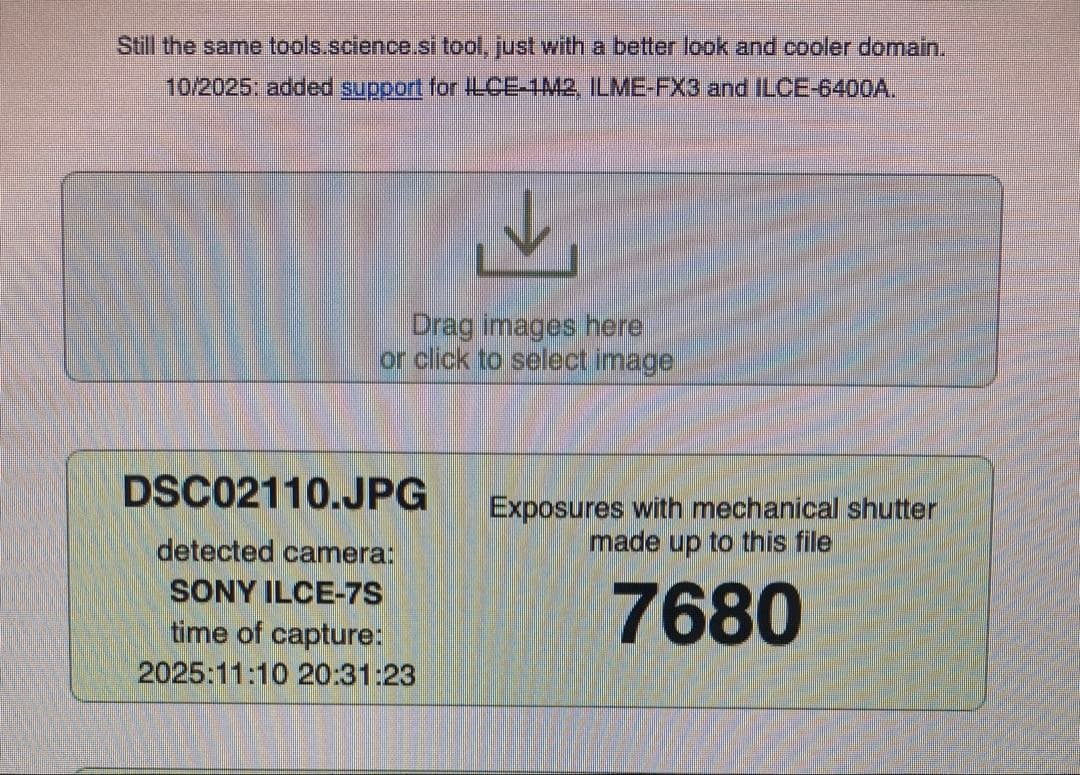 SONY α7S シャッター回数7680 - メルカリ