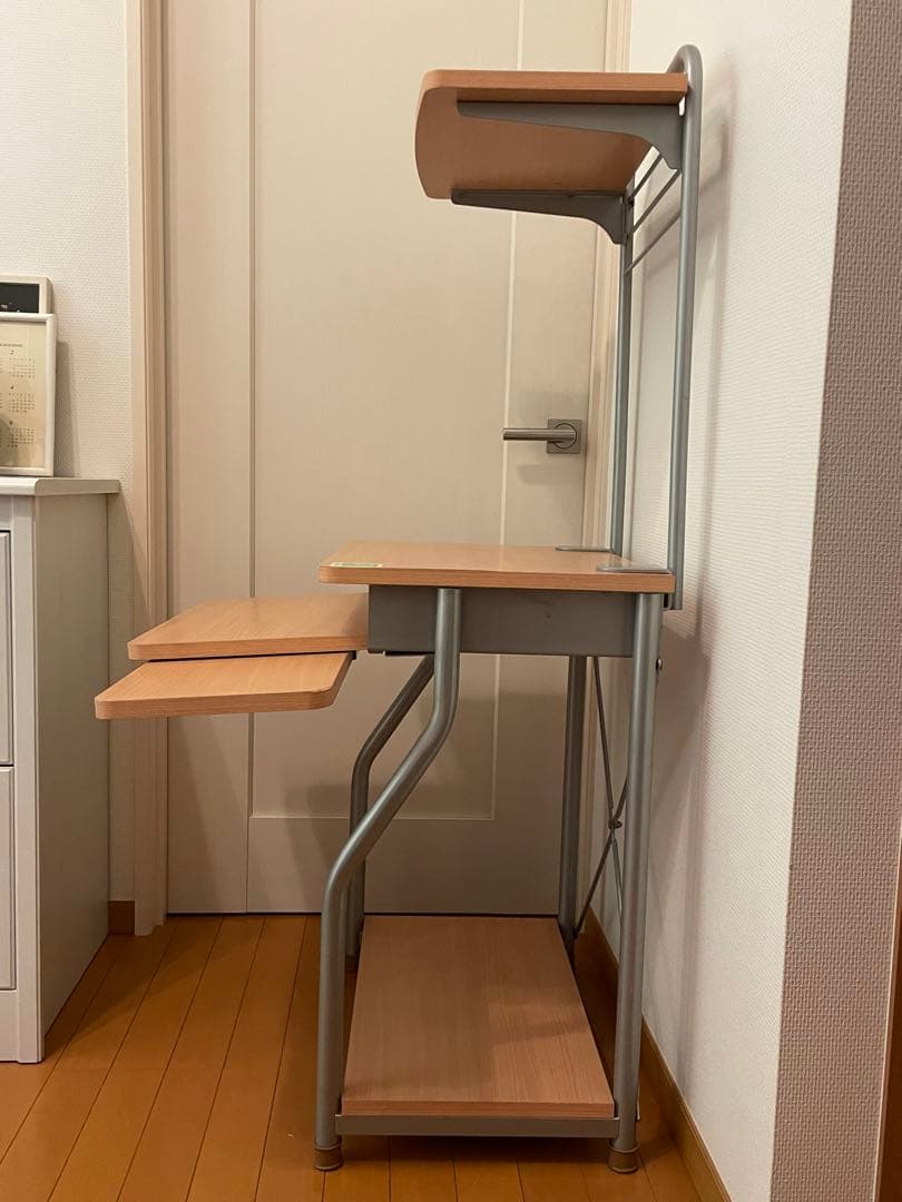 コクヨ　パソコンデスク