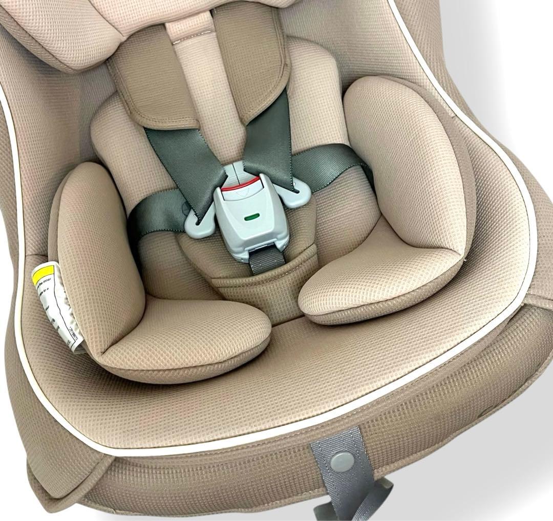 極美品 送料無料 コンビ コッコロS UX シートベルト固定 ヘーゼルナッツ