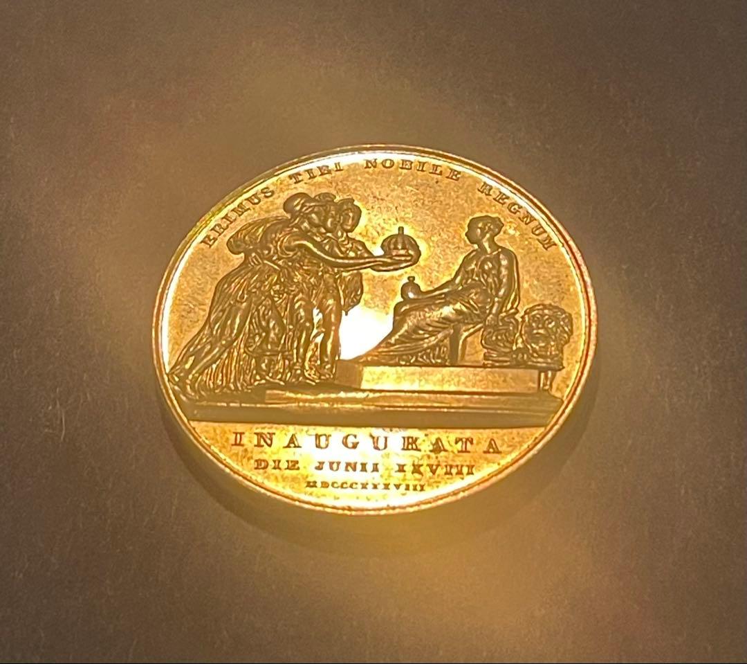 荘厳ヴィクトリア女王 メダリオン金貨 コレクション】重厚感抜群