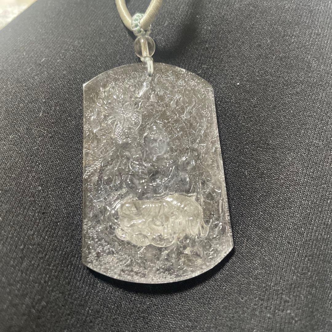 ヘイロフスキー鉱インクォーツ 不動明王彫り(国内鑑定書付き)