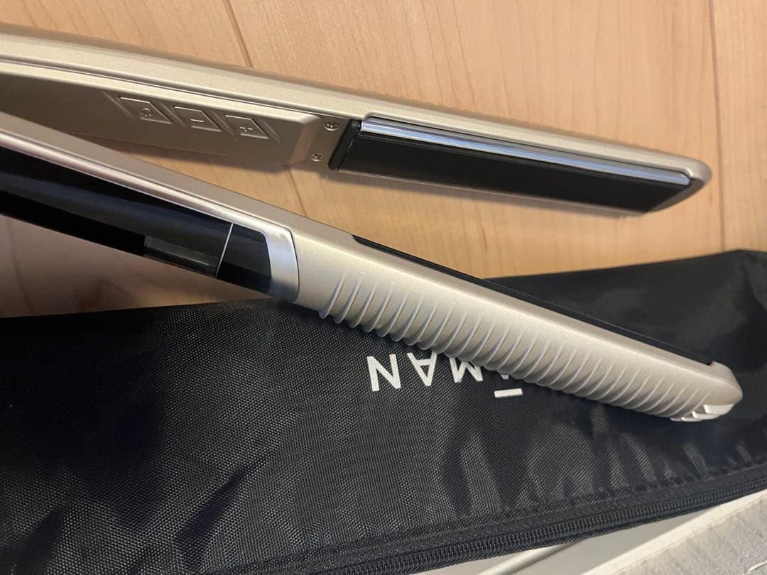 美品】YAMAN ストレートヘアアイロン YJHB0N ☆専用収納ケース付属☆