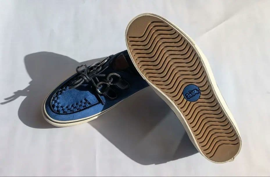 COACH（コーチ） スエードスニーカー【超希少品】