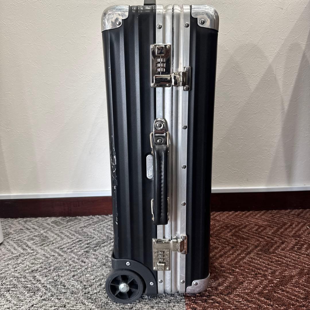 RIMOWA × Michael Wong (MW) 香港限定モデル 35I - メルカリ