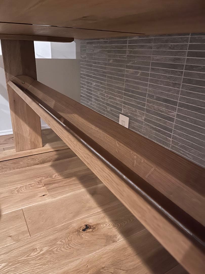 無垢材ダイニングテーブル SHAREシリーズ