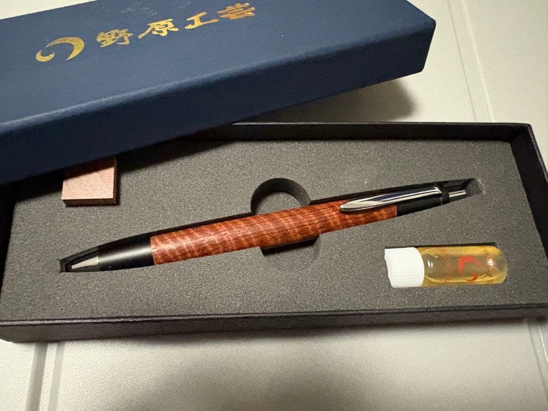 野原工芸 本花梨虎杢 新型シャーペン - メルカリ