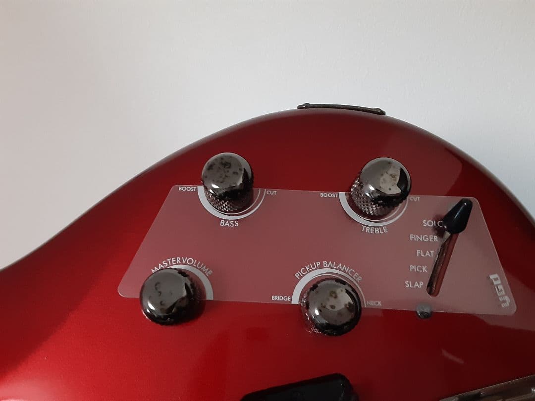 メルカリ便 Yamaha ヤマハ trbx304 エレキベース ケース付き