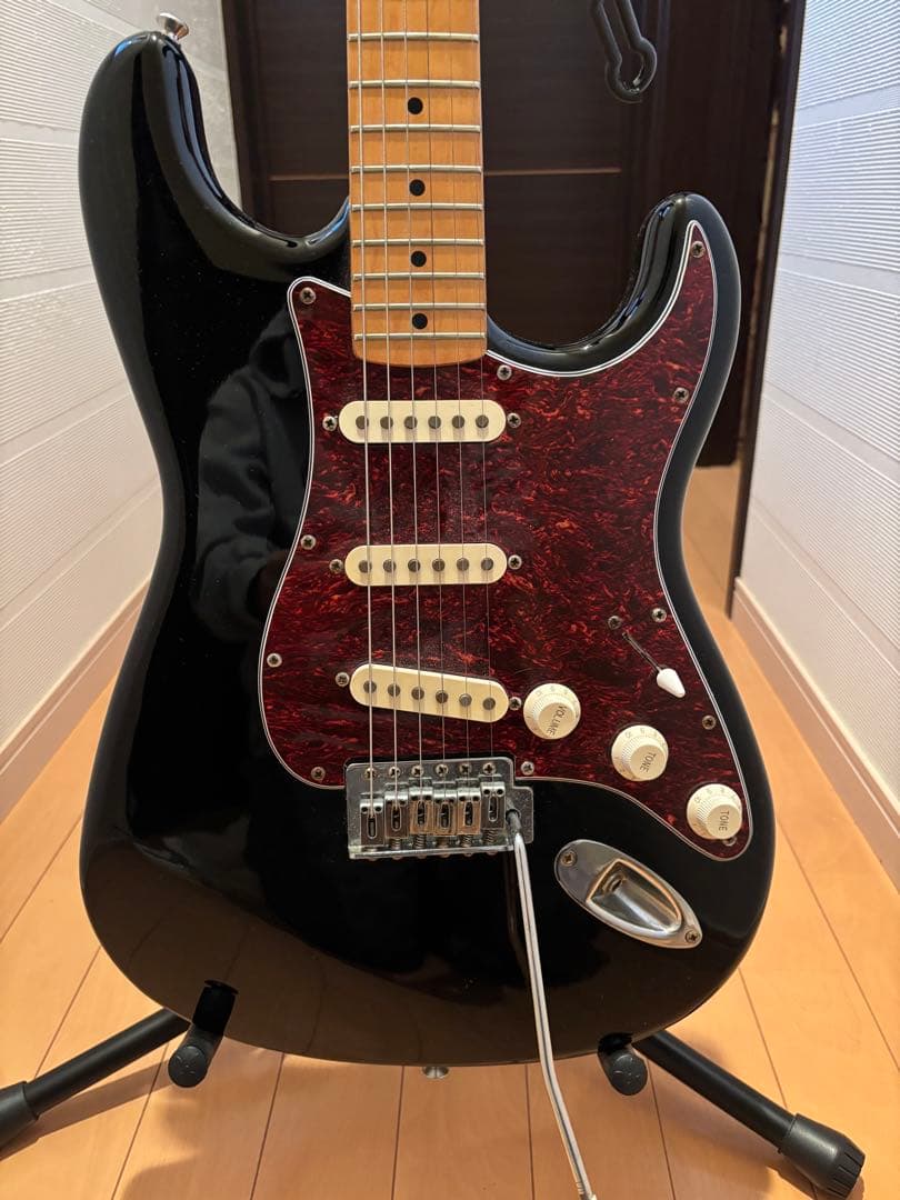 2000年代前半　Squier Stratocaster ブラック