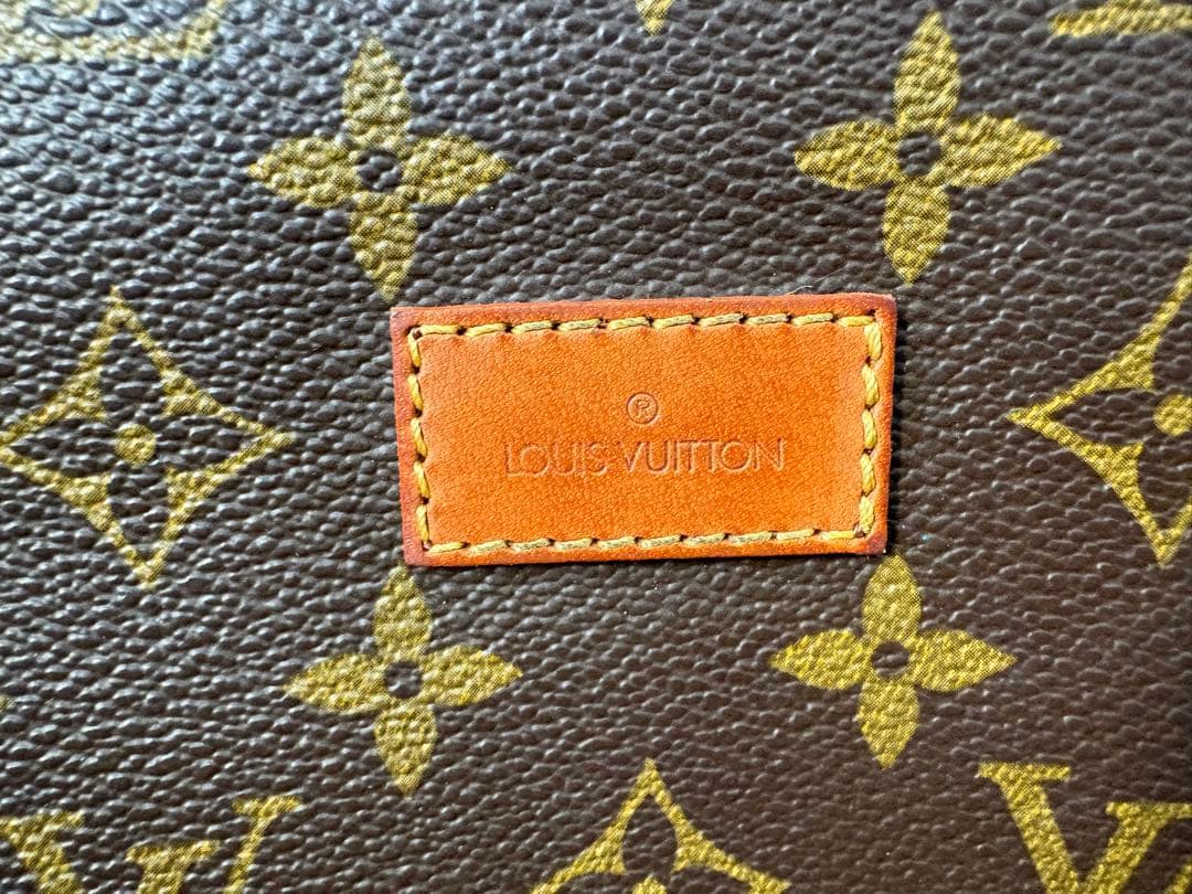 バッグ　LV ルイヴィトン　ソミュール30 ジャンク品