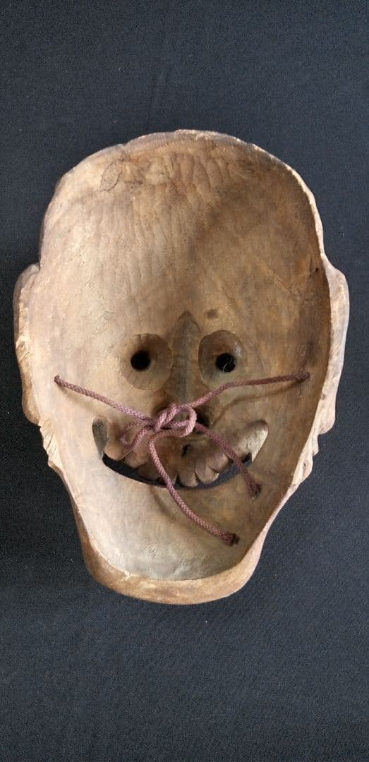 s*2様 般若、木彫お面 角付き 茶色