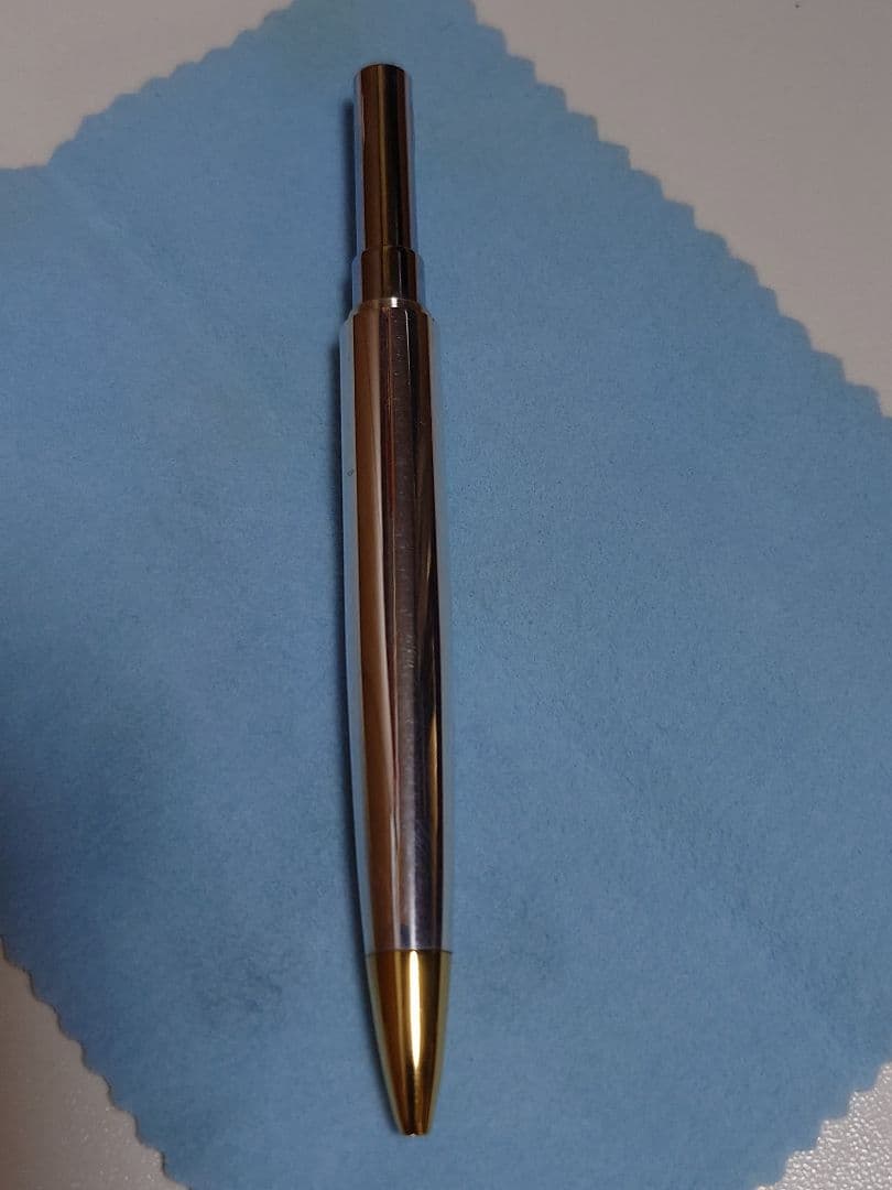 不二ゼット万年筆 田村浩二作 純銀削出し ゴールドトリム ツイスト式