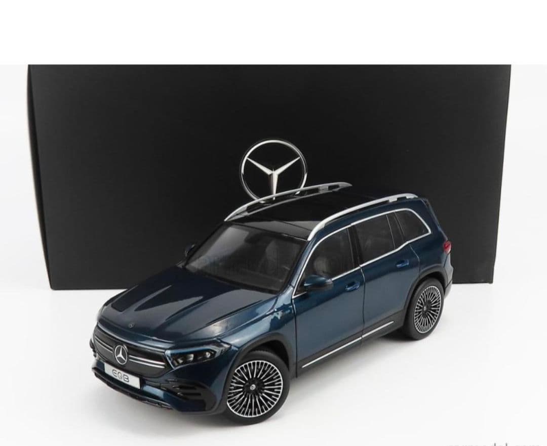 EQB　メルセデスベンツ ミニカー 　1/18　車　NZG　ノレブ　京商　ベンツ