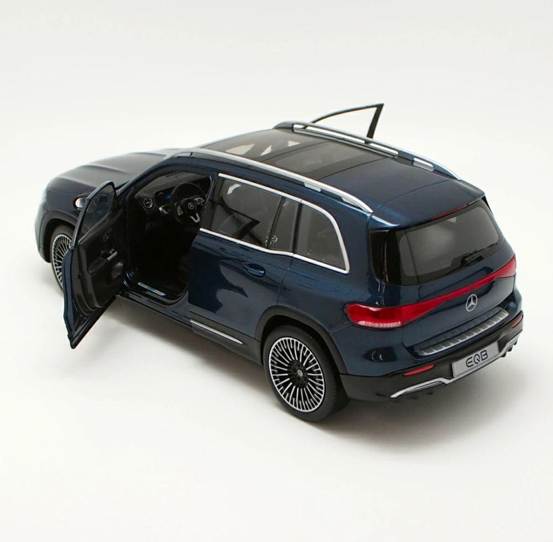 EQB　メルセデスベンツ ミニカー 　1/18　車　NZG　ノレブ　京商　ベンツ