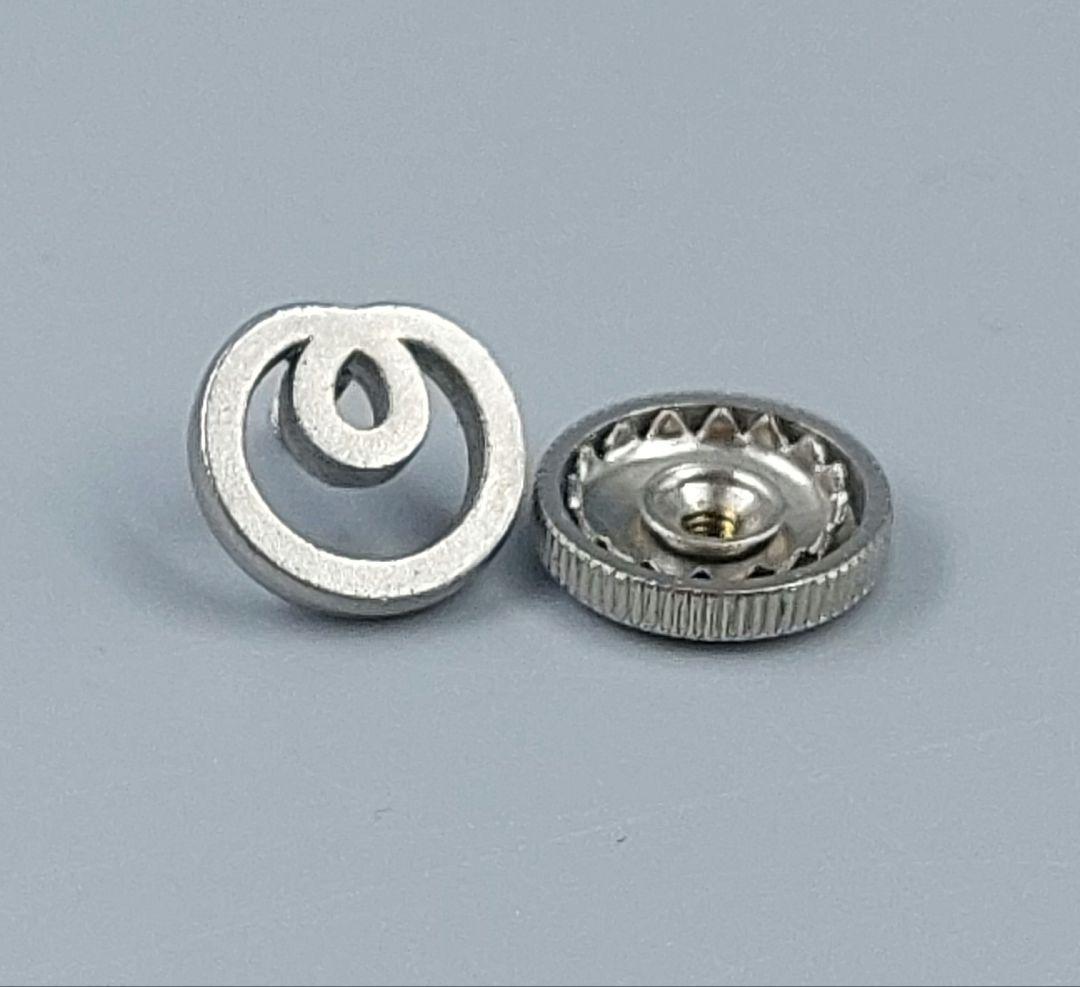 NTT 日本電信電話株式会社 社員記章 社章 バッジ - メルカリ