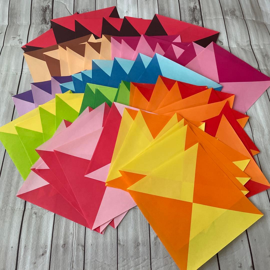 昭和レトロ 折り紙 ペアいろわけおりがみ 日本製 15×15センチ - メルカリ