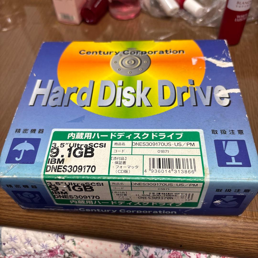 内蔵型ハードディスクドライブ IBM DNES309170 9.1GB 3.5ultra SCSI HDD