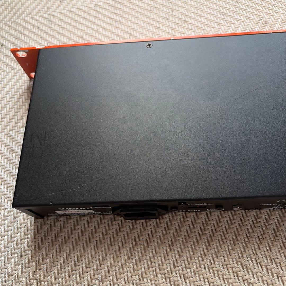 Warm Audio TB12 Tone Beast マイクプリアンプ