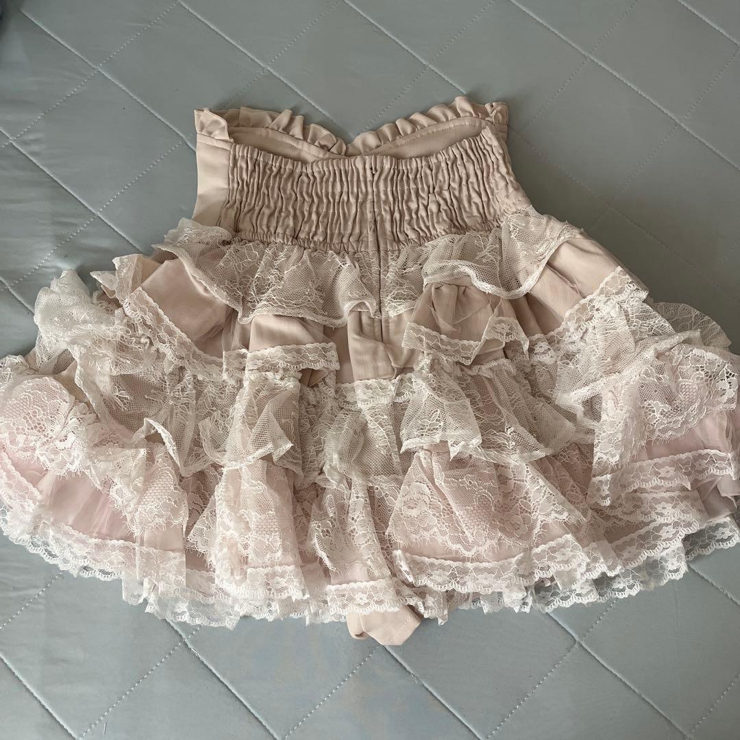 【新品完売品】リズリサ　ティアードフリルスカパン　ピンク