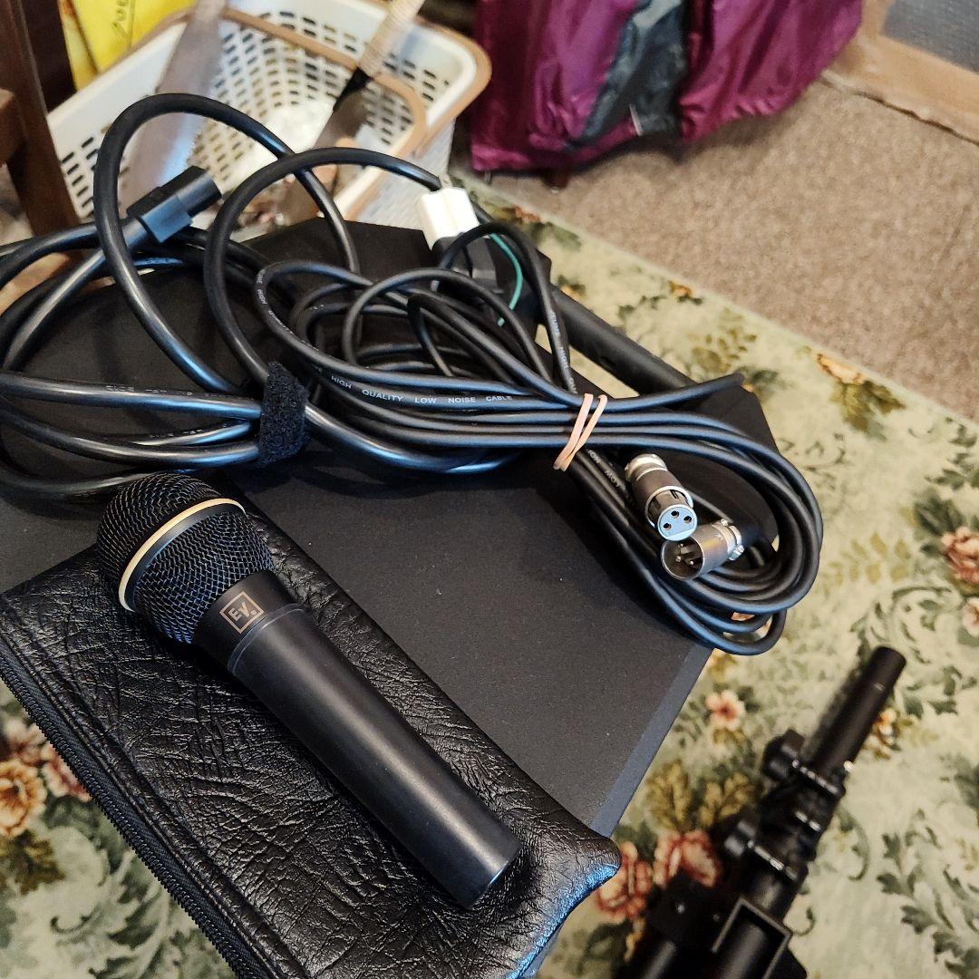 ElectroボイスZLX12Pパワードスピーカー中古品マイクと3脚付き